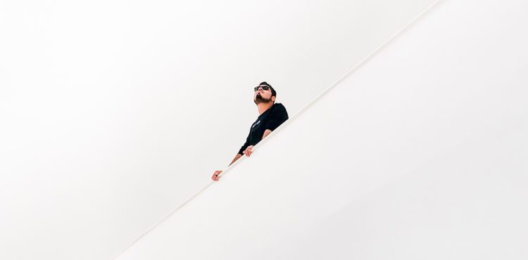 What is white space in design||